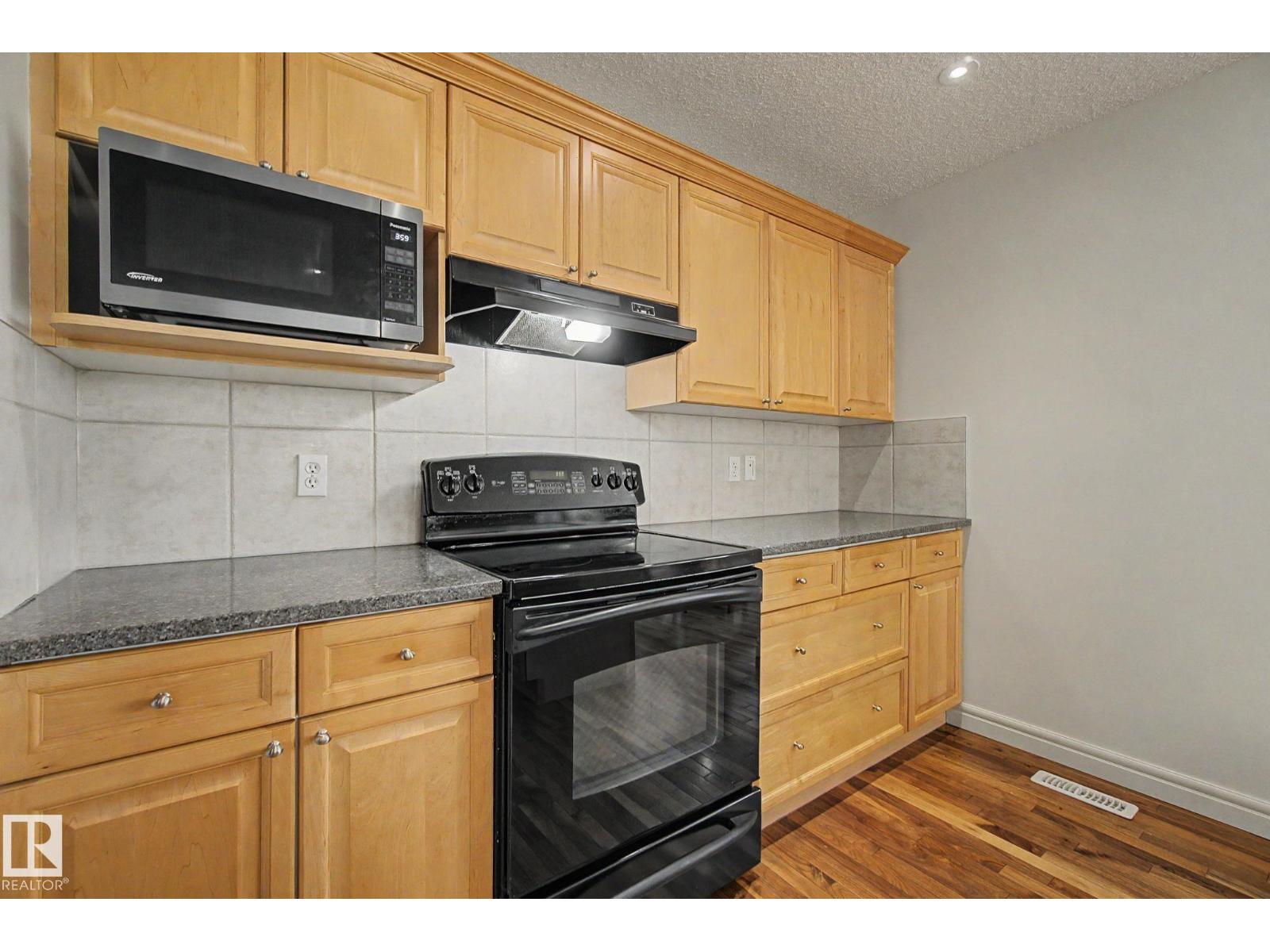 7365 Singer Wy NW, Edmonton, Alberta  T6R 3S1 - Photo 18 - E4493265
