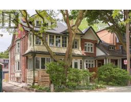 4 - 134 GRENADIER ROAD, Toronto, Ontario