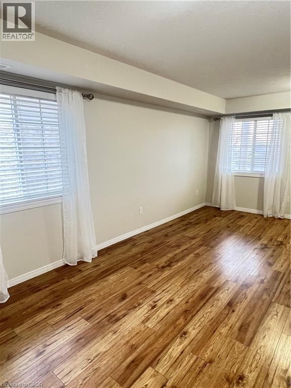 35 Mountford Drive Unit# 111, Guelph, Ontario  N1E 0G6 - Photo 8 - 40826033