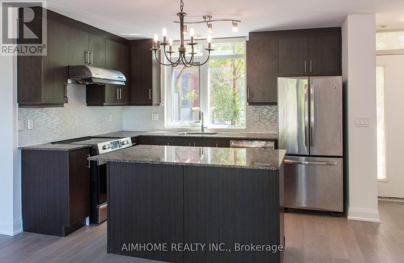 Th120 - 26 Churchill Avenue, Toronto, Ontario  M2N 0J3 - Photo 11 - C13246128
