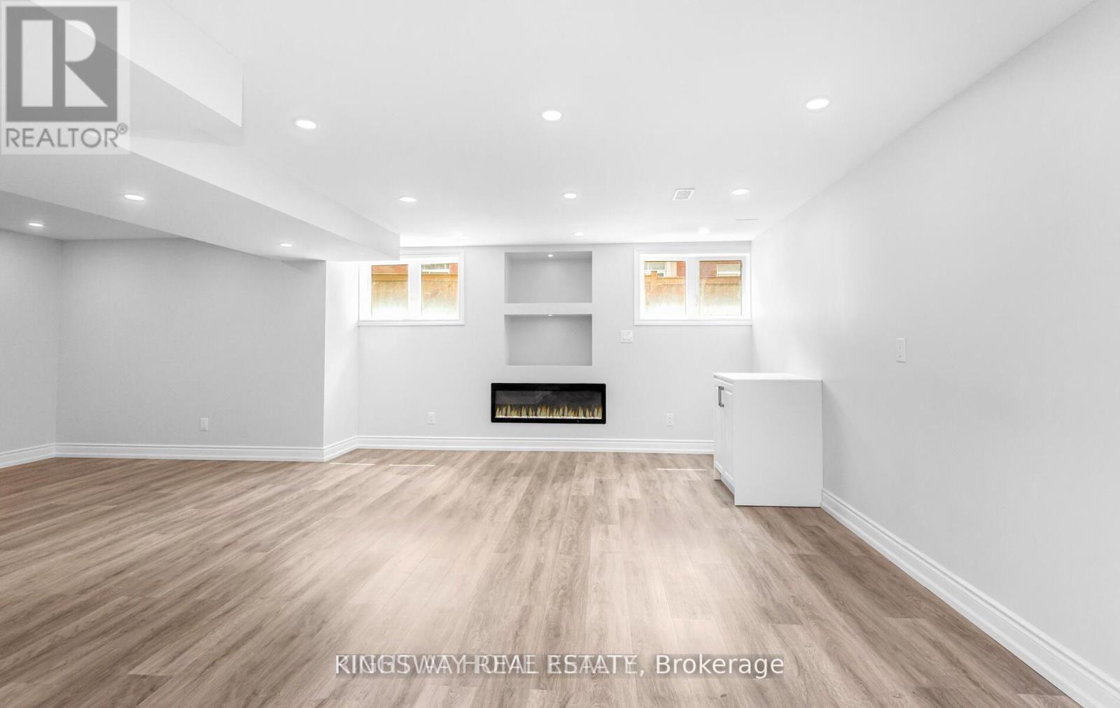288 Sixteen Mile Drive, Oakville, Ontario  L6M 0V8 - Photo 19 - W13433218