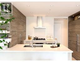 911 7388 KINGSWAY, Burnaby, British Columbia