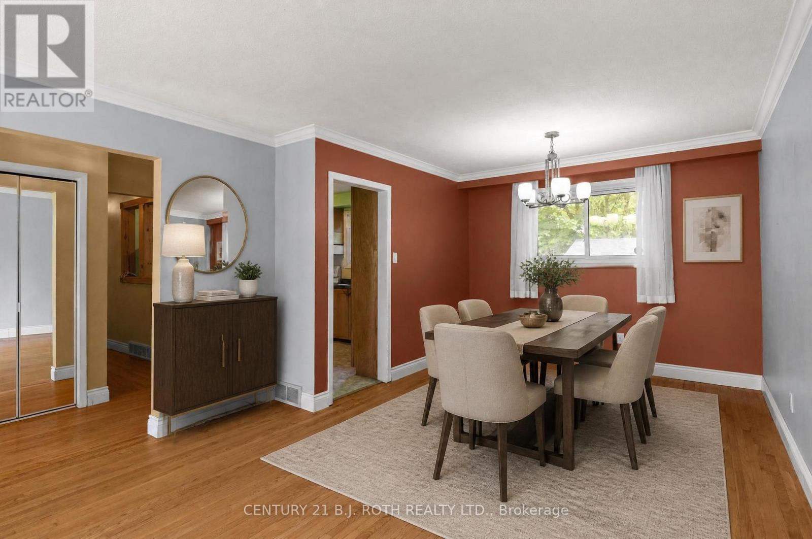 253 Rose Street, Barrie, Ontario  L4M 2T1 - Photo 8 - S13427808