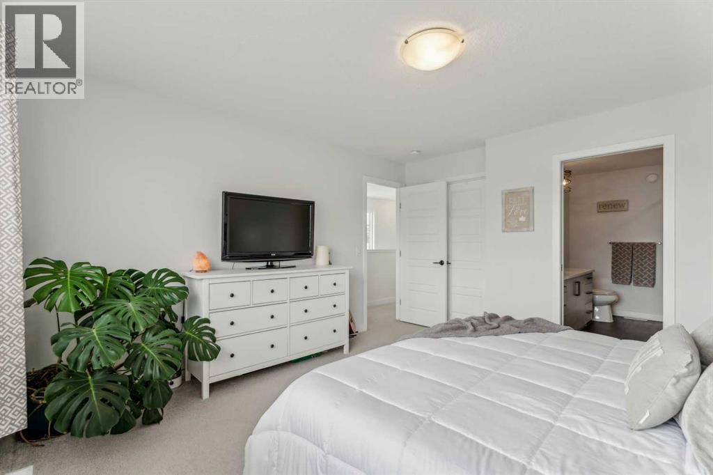 149 Sunrise Common, Cochrane, Alberta  T4C 2S1 - Photo 21 - A2298504