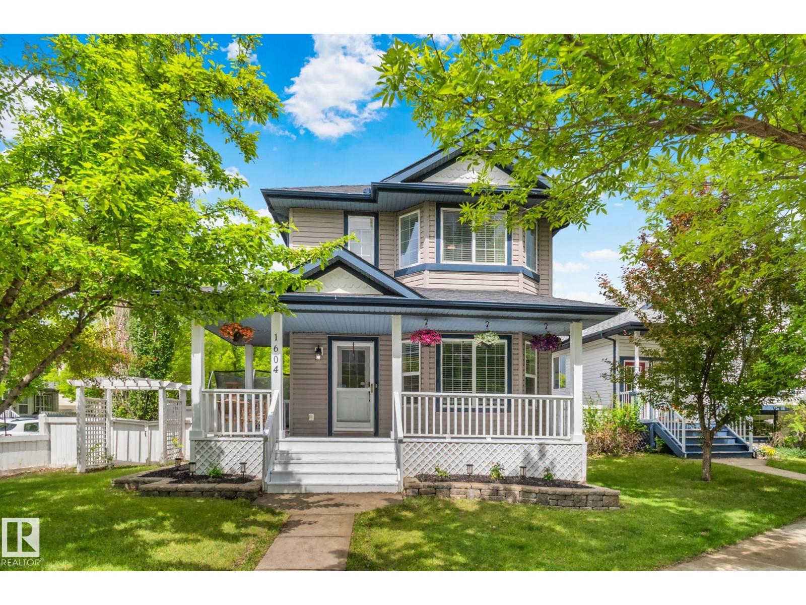 1604 TOMPKINS PL NW NW, Edmonton, Alberta