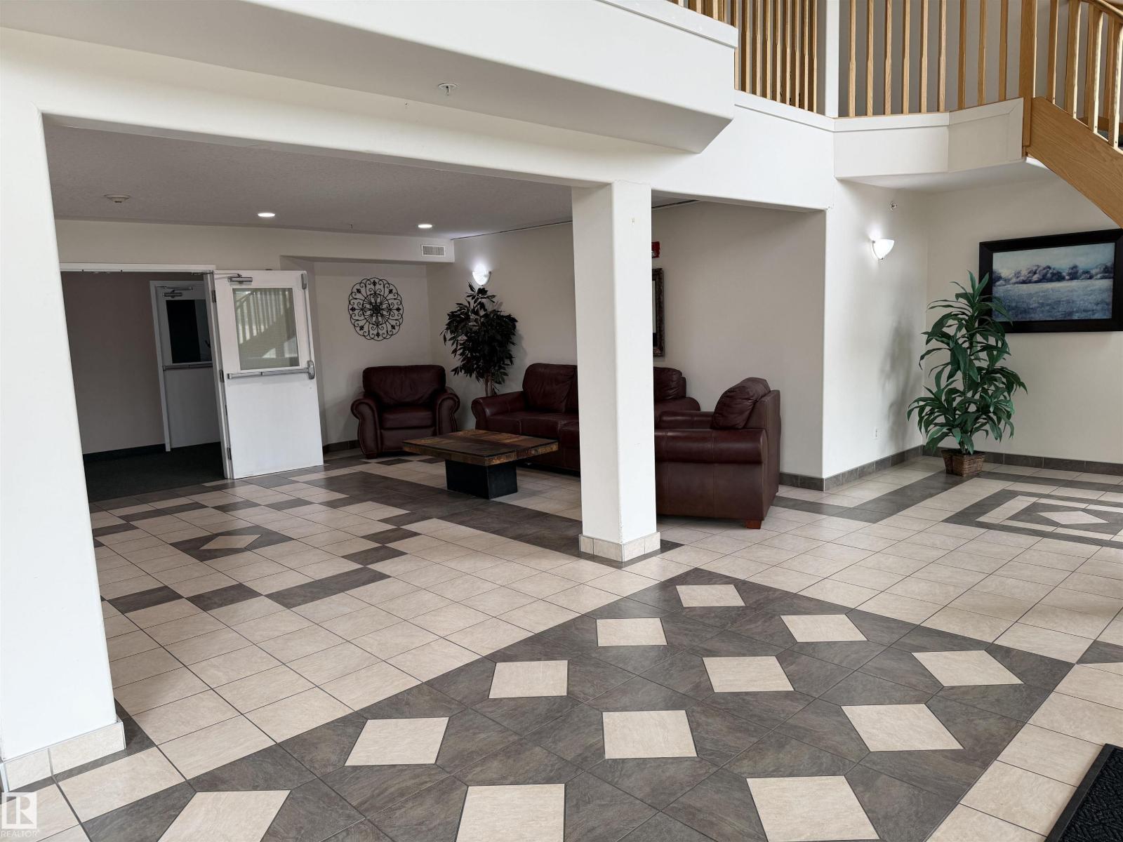 #118 7801 Golf Course Rd, Stony Plain, Alberta  T7Z 0C7 - Photo 5 - E4493269