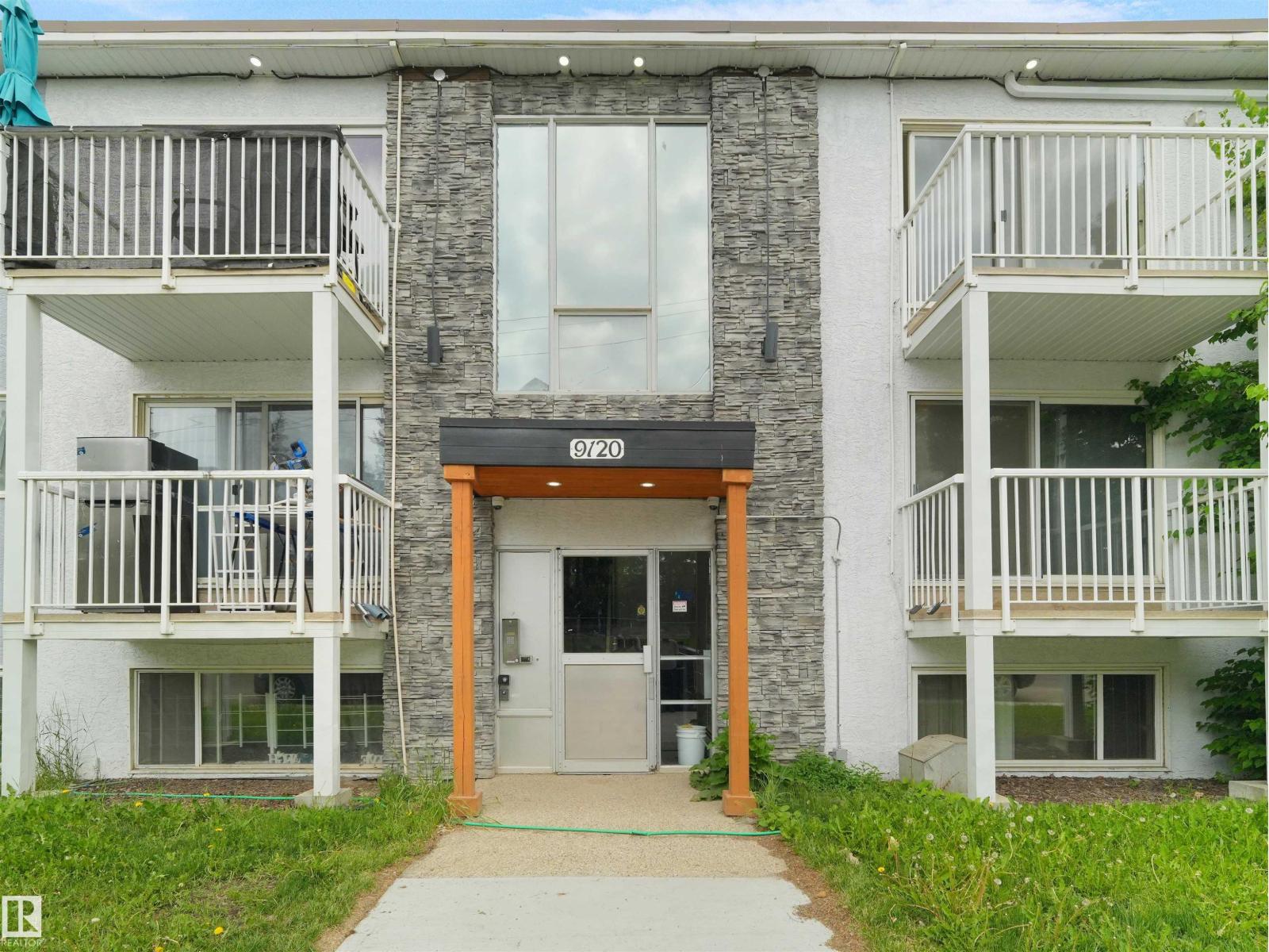 #304 9120 106 AV NW, Edmonton, Alberta