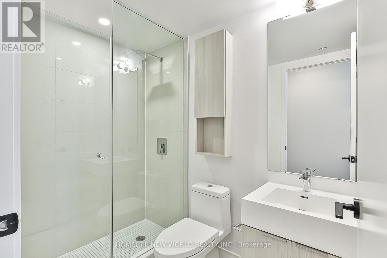S118 - 180 Mills Street W, Toronto, Ontario  M5A 0V7 - Photo 29 - C13435492