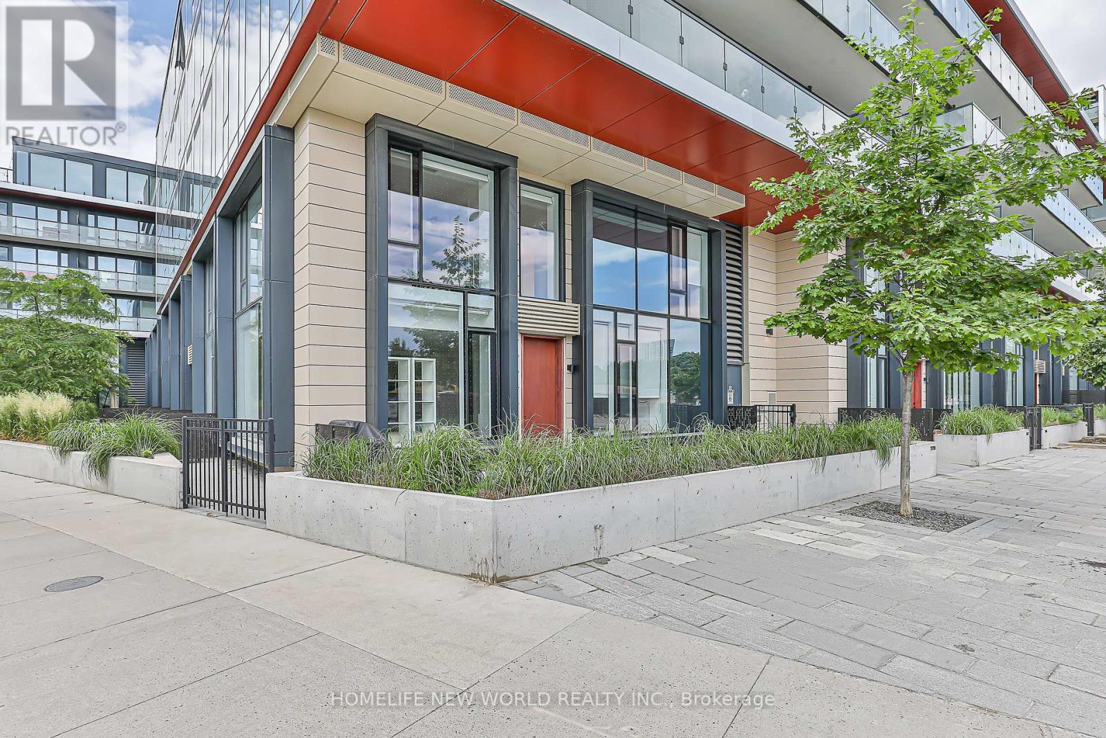S118 - 180 Mills Street W, Toronto, Ontario  M5A 0V7 - Photo 37 - C13435492