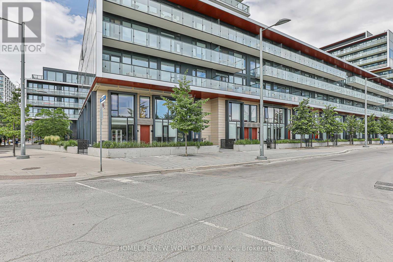 S118 - 180 Mills Street W, Toronto, Ontario  M5A 0V7 - Photo 38 - C13435492