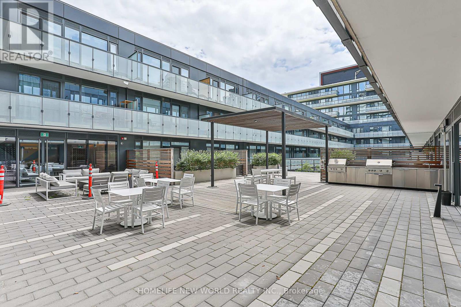 S118 - 180 Mills Street W, Toronto, Ontario  M5A 0V7 - Photo 45 - C13435492