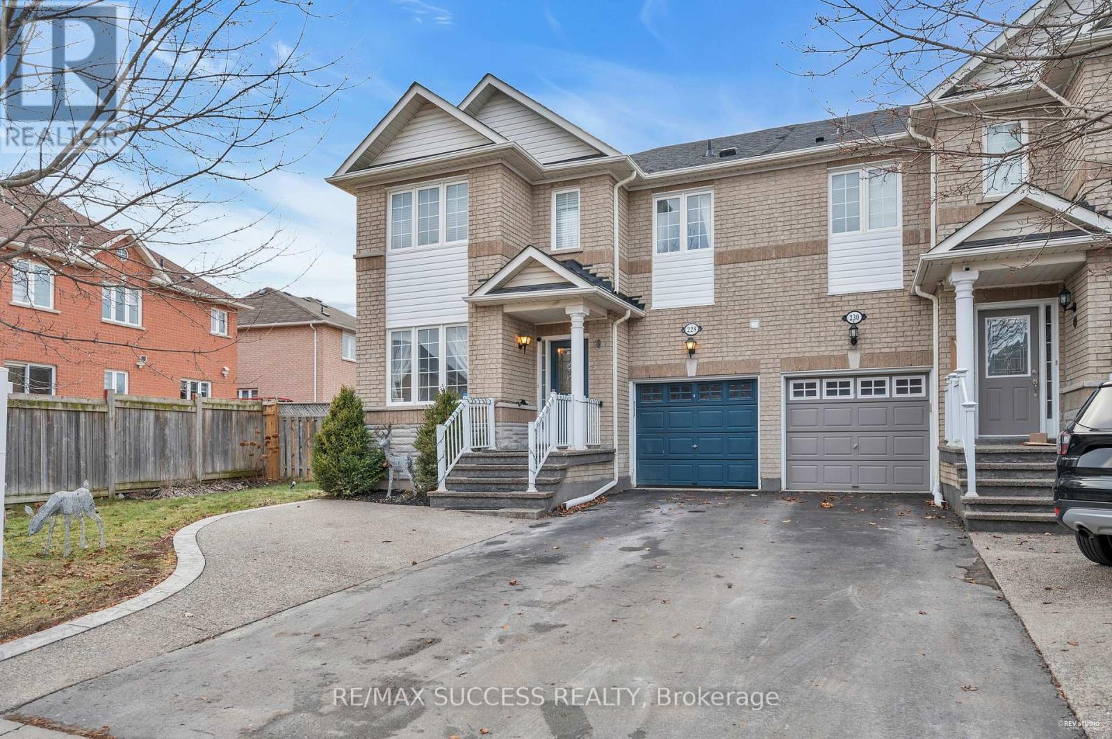 228 FLAGSTONE WAY, Newmarket, Ontario