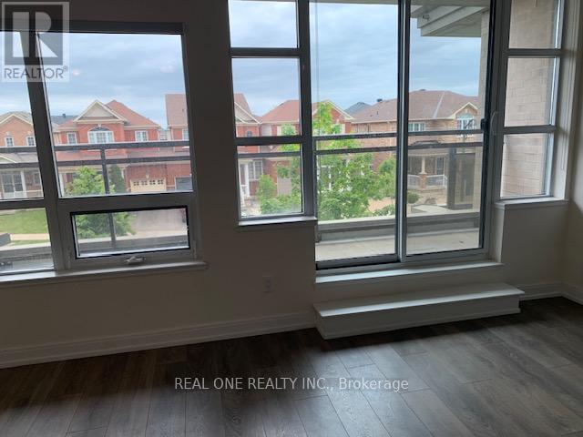 225 - 540 BUR OAK AVENUE, Markham, Ontario