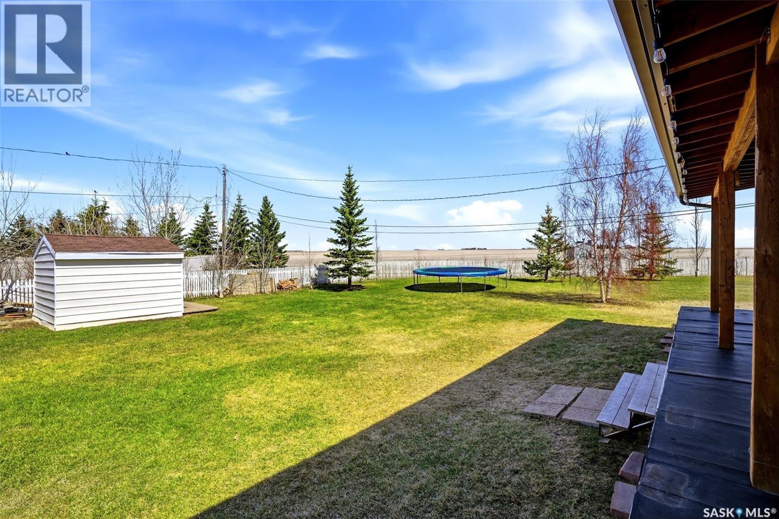 327 Coteau Street, Milestone, Saskatchewan  S0G 3L0 - Photo 35 - SK039204