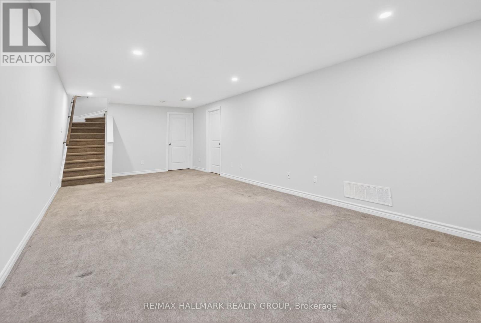 720 Miikana Road, Ottawa, Ontario  K1X 0H7 - Photo 40 - X13435542