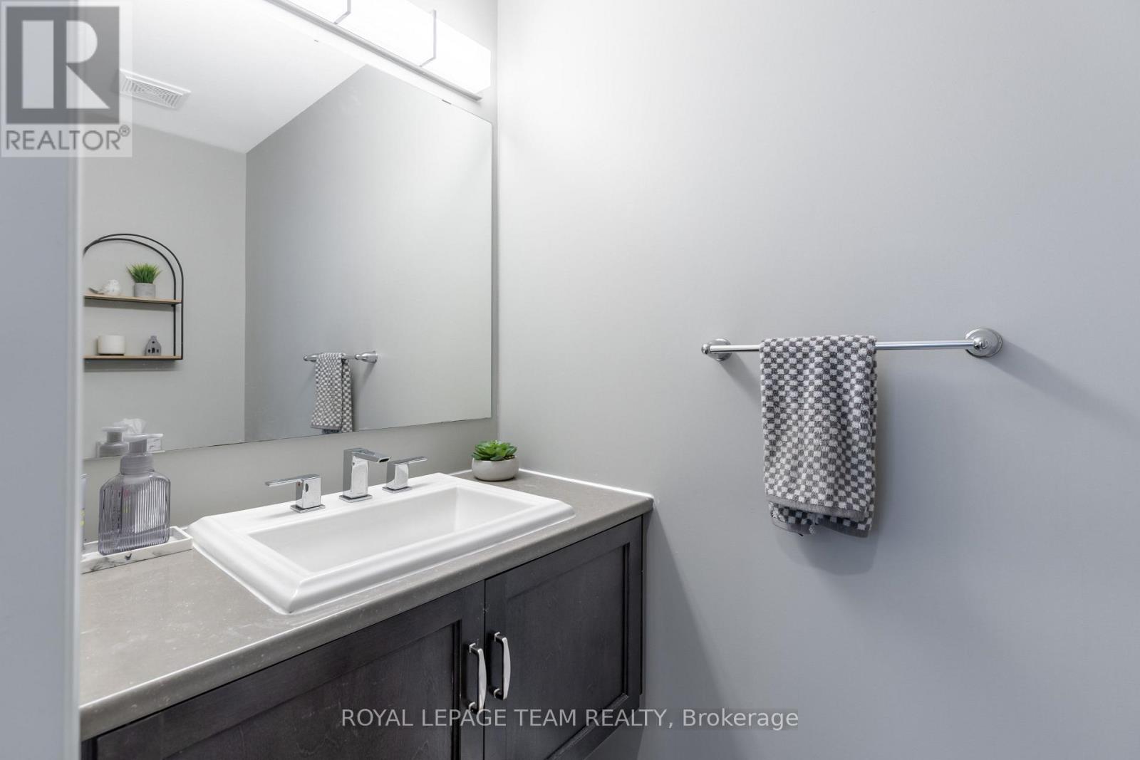 512 Breccia Heights, Ottawa, Ontario  K2T 0L6 - Photo 26 - X13435556