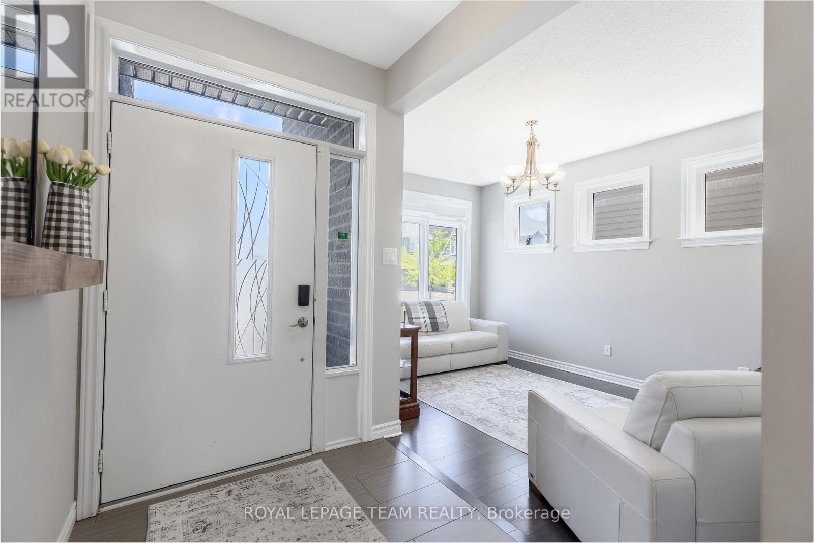 512 Breccia Heights, Ottawa, Ontario  K2T 0L6 - Photo 9 - X13435556