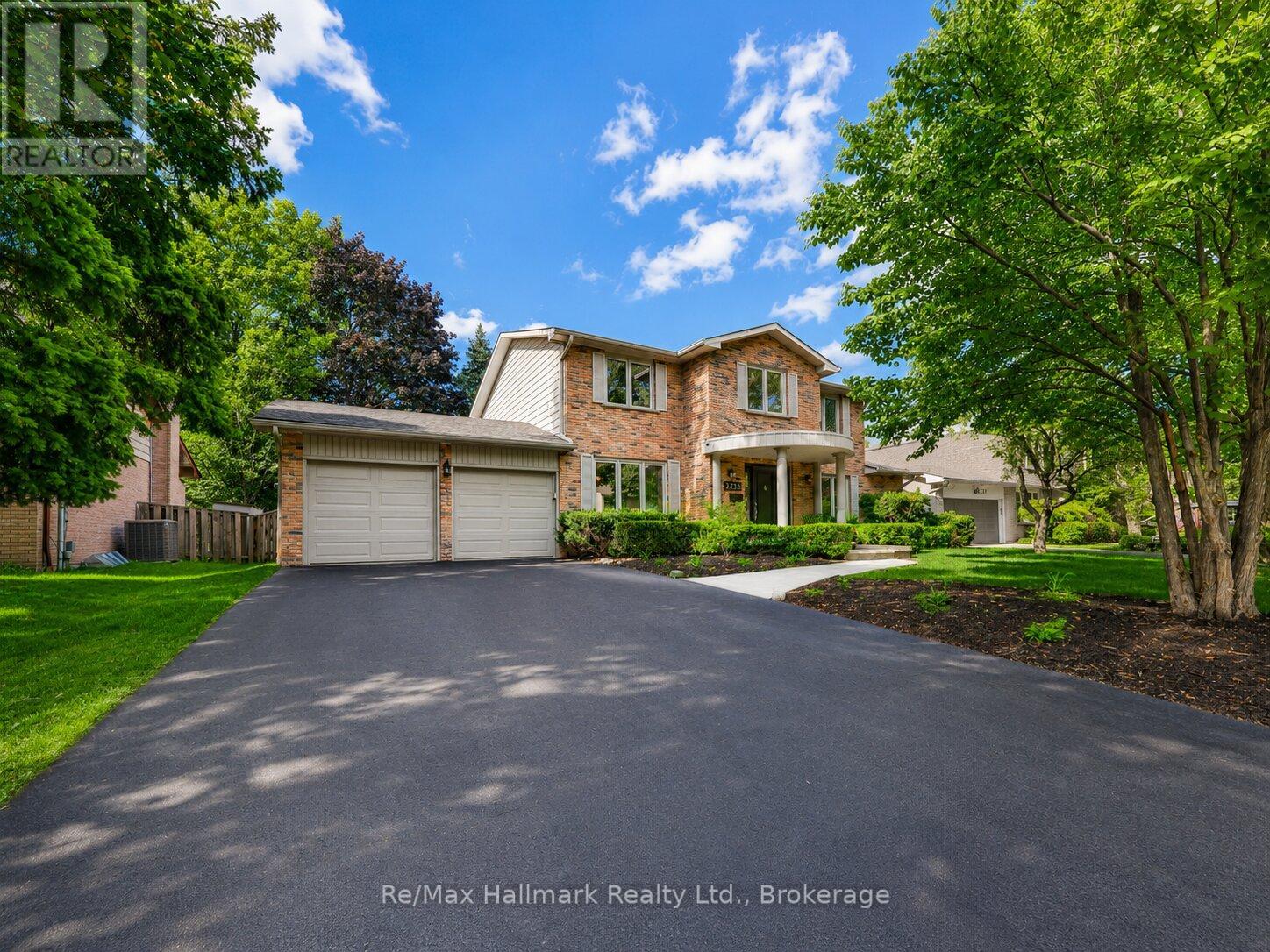2255 BETHNAL GREEN ROAD, Oakville, Ontario