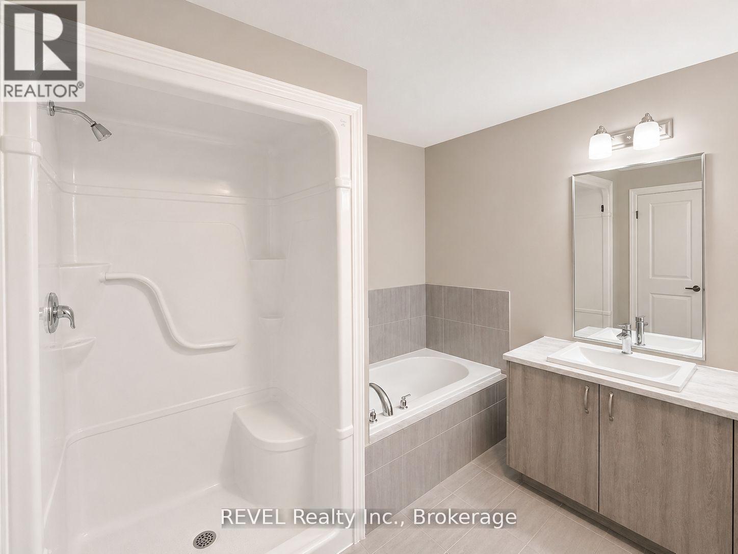 9 Caroline Street, Welland, Ontario  L3B 0J8 - Photo 8 - X13435558