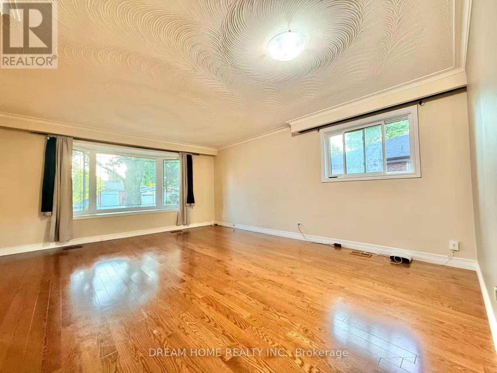 Upper Level - 5 Horizon Crescent, Toronto, Ontario  M1T 2G2 - Photo 6 - E13435554