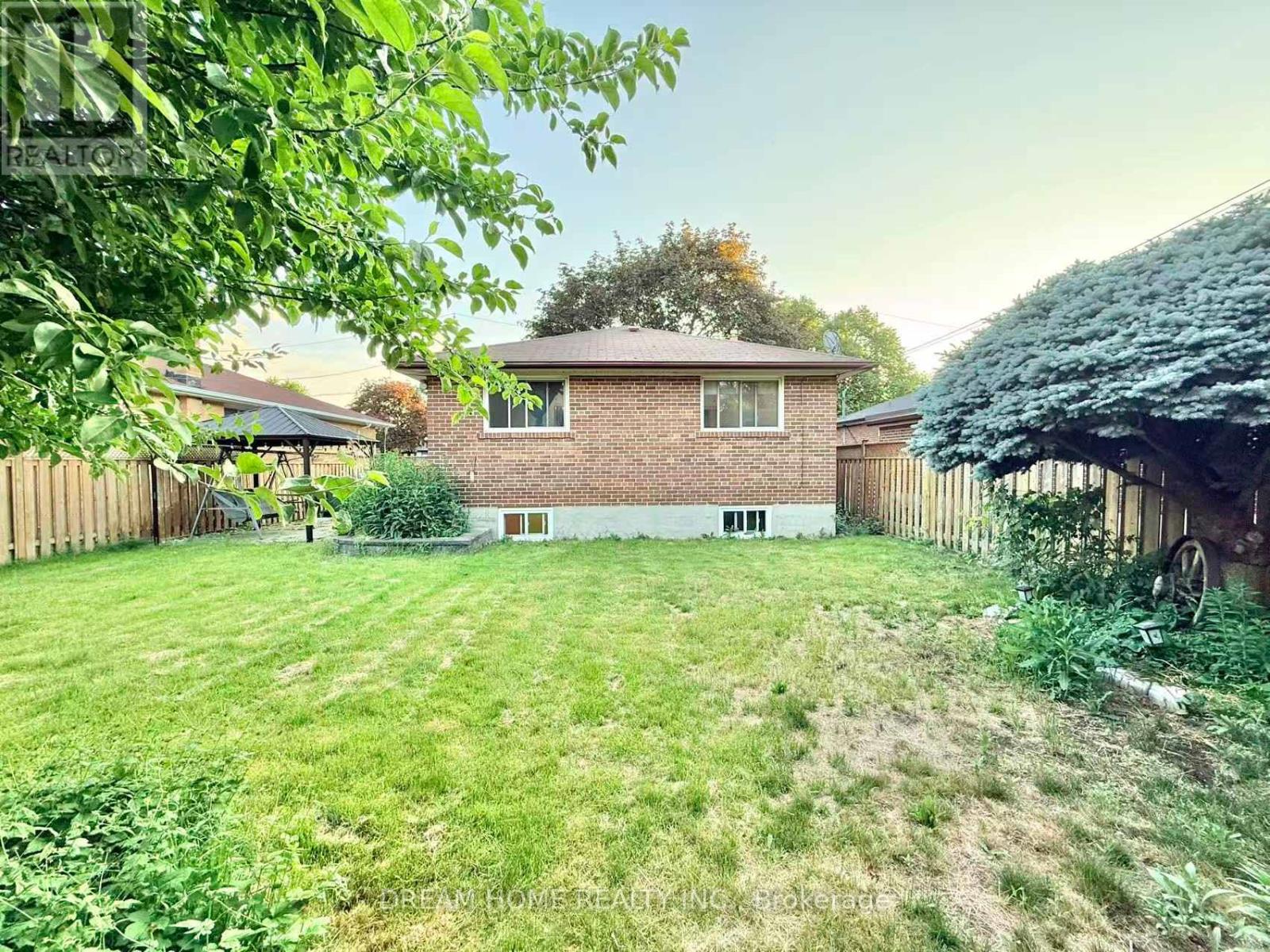 Basement - 5 Horizon Crescent, Toronto, Ontario  M1T 2G2 - Photo 12 - E13435578