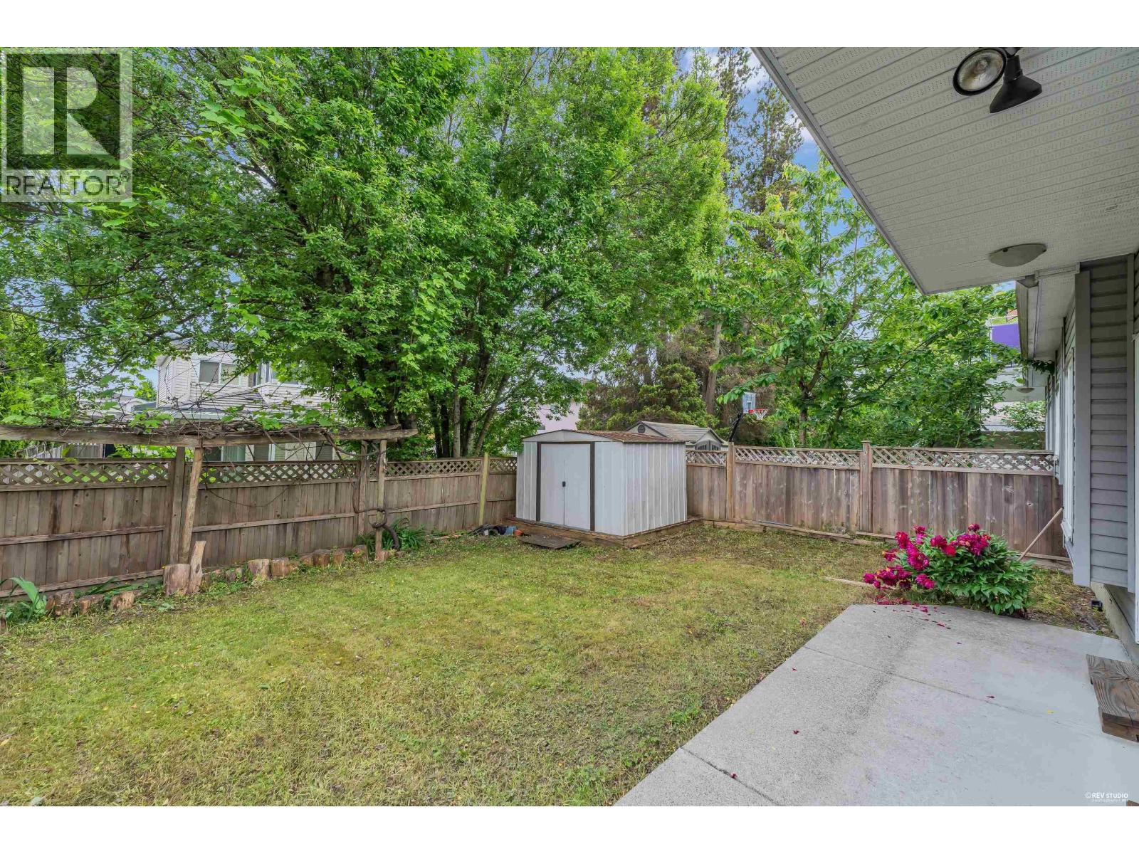 Listing image 33