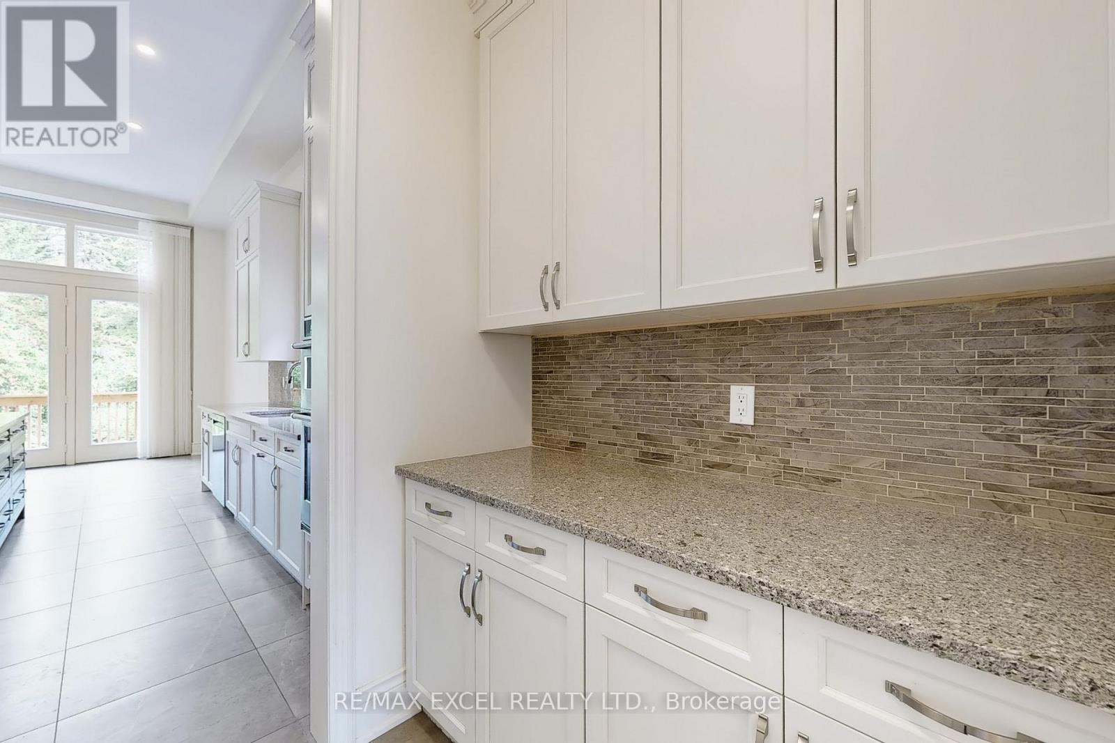 29 Night Sky Court, Richmond Hill, Ontario  L4C 2R4 - Photo 14 - N13435544