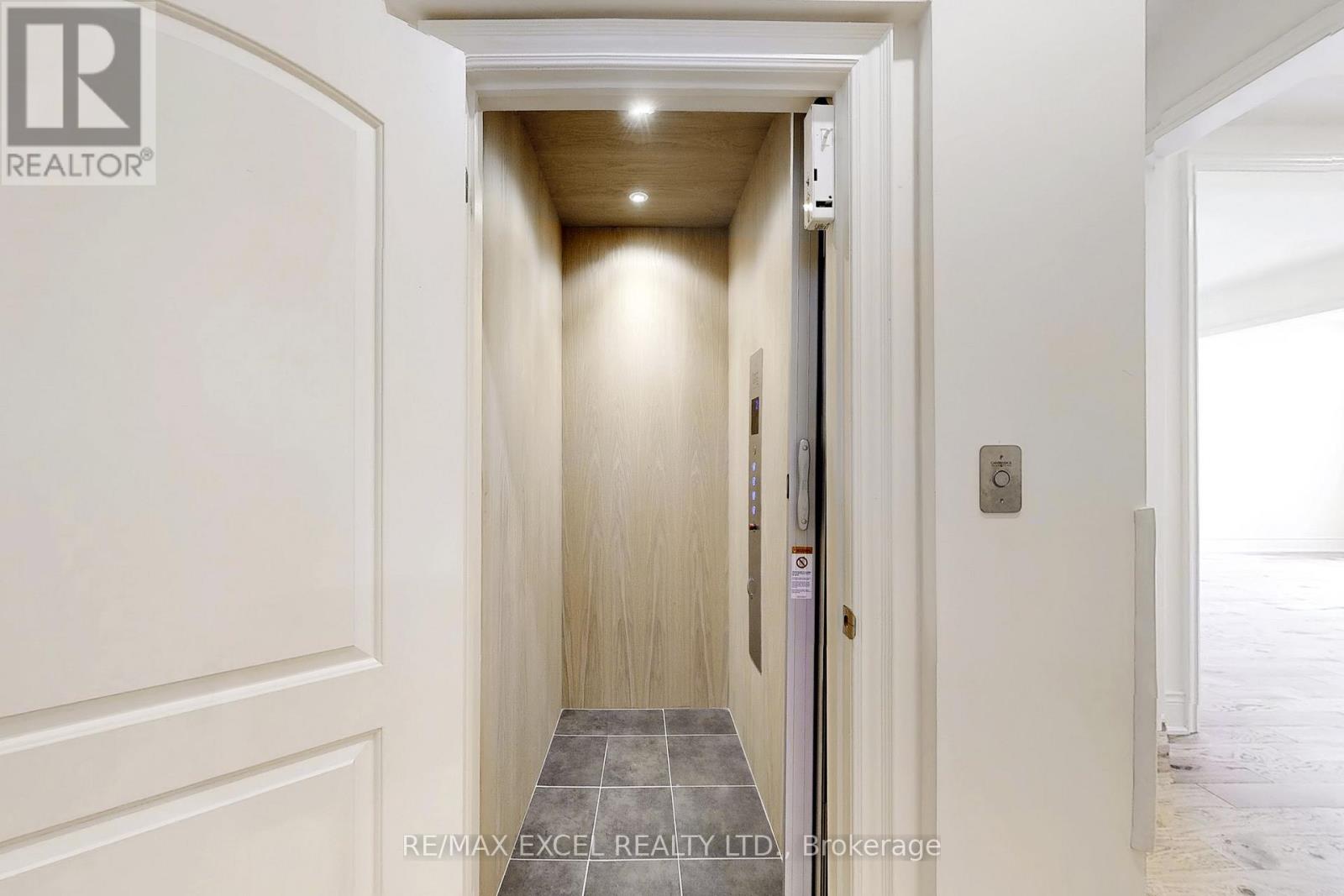 29 Night Sky Court, Richmond Hill, Ontario  L4C 2R4 - Photo 16 - N13435544