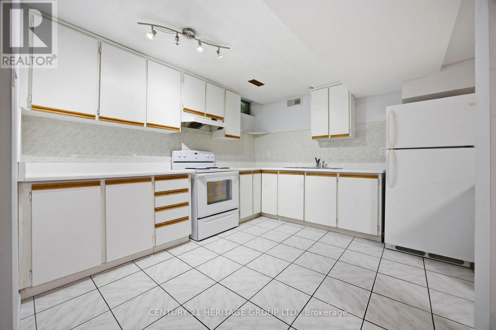 262 Barrhill Road, Vaughan, Ontario  L6A 1J6 - Photo 43 - N13435590
