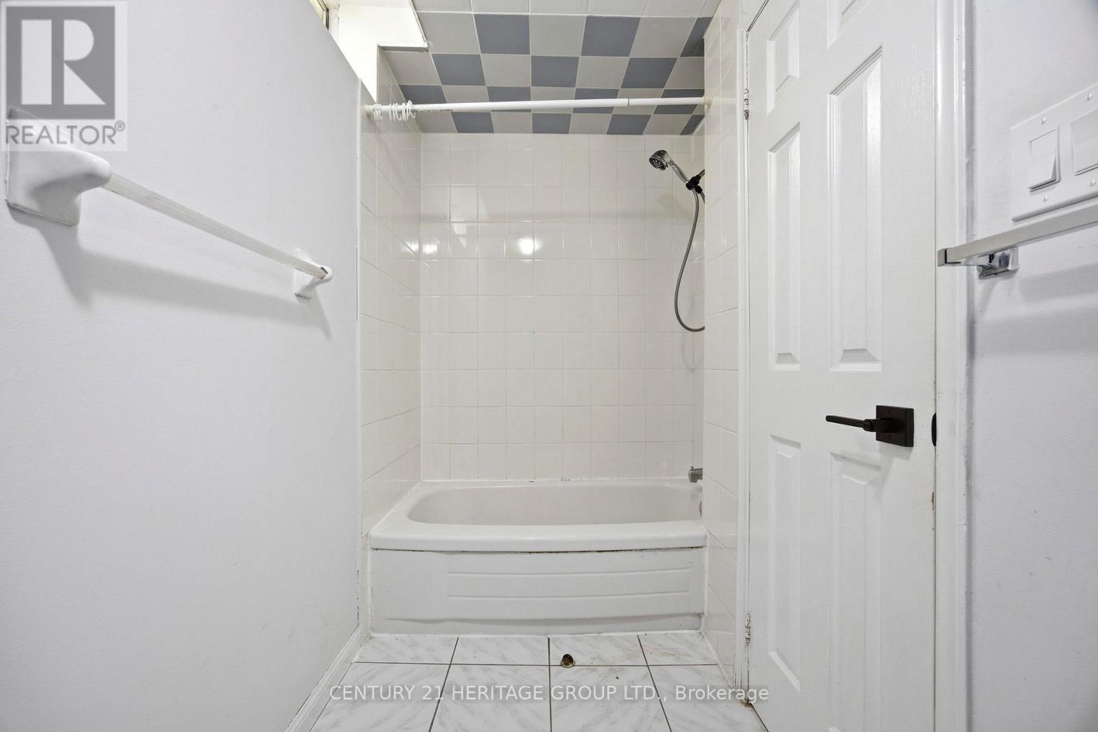 262 Barrhill Road, Vaughan, Ontario  L6A 1J6 - Photo 45 - N13435590