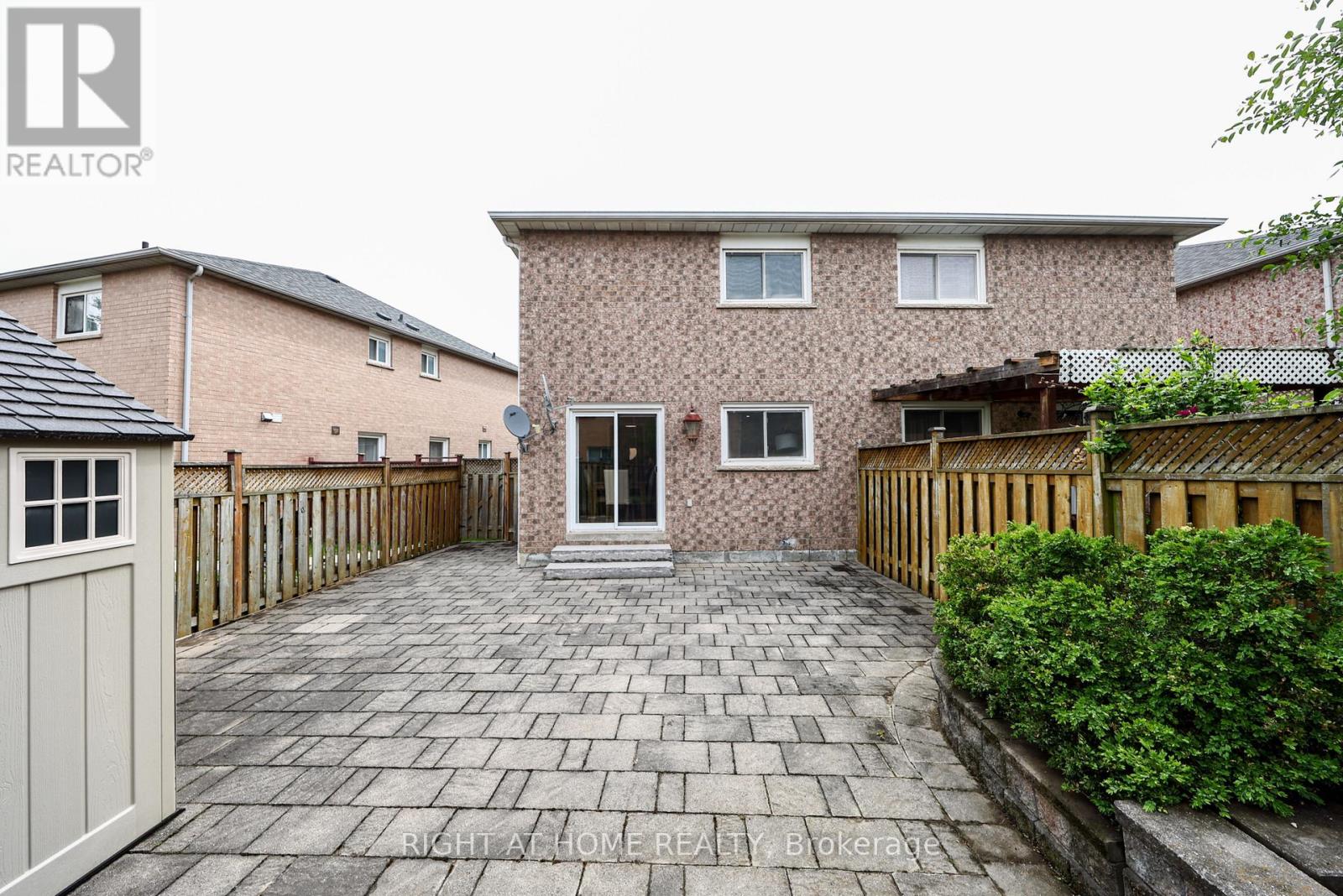5533 Richmeadow Mews, Mississauga, Ontario  L4Z 3T3 - Photo 24 - W13435560