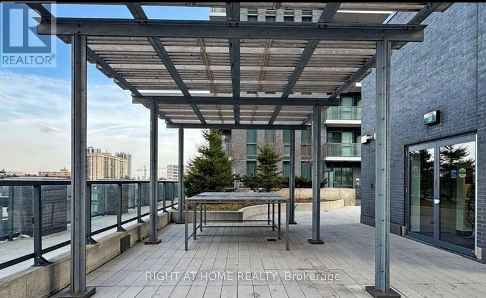 2204 - 6 Sonic Way Ne, Toronto, Ontario  M3C 0P2 - Photo 27 - C13433878