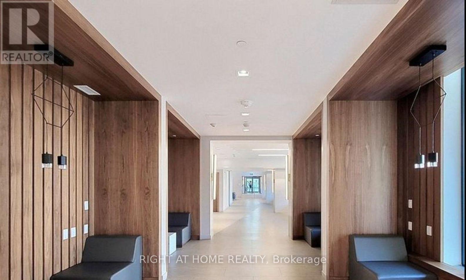 2204 - 6 Sonic Way Ne, Toronto, Ontario  M3C 0P2 - Photo 25 - C13433878