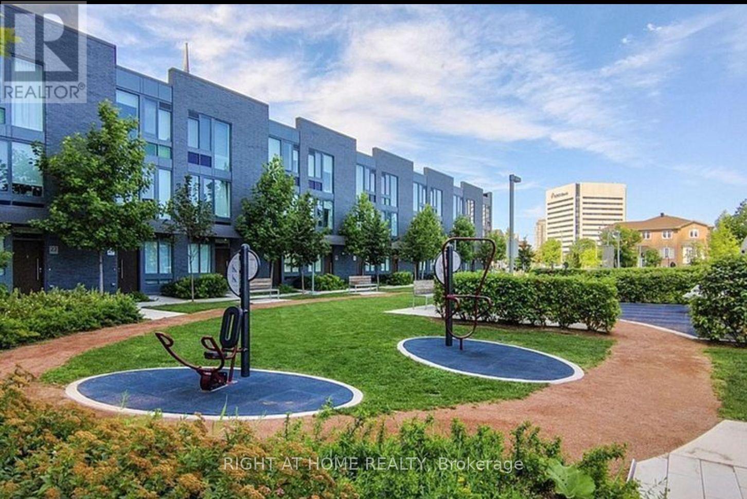 2204 - 6 Sonic Way Ne, Toronto, Ontario  M3C 0P2 - Photo 35 - C13433878