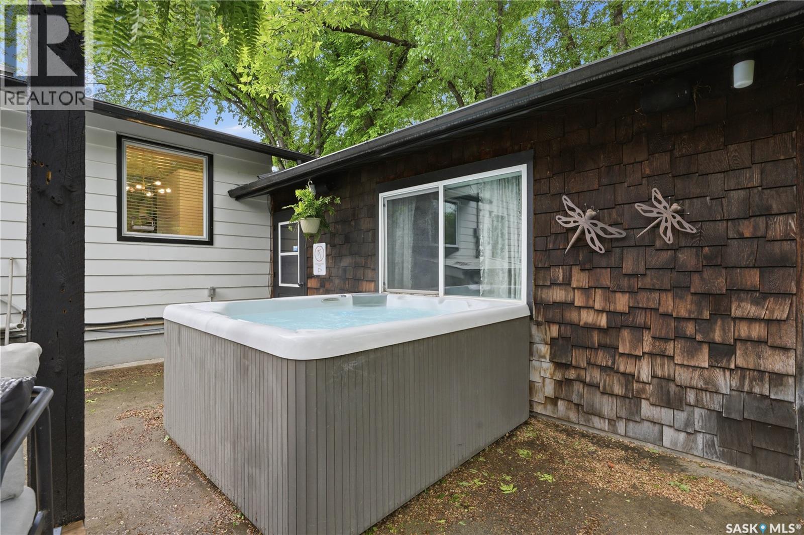 901 Glasgow Street, Saskatoon, Saskatchewan  S7J 0N9 - Photo 52 - SK039142