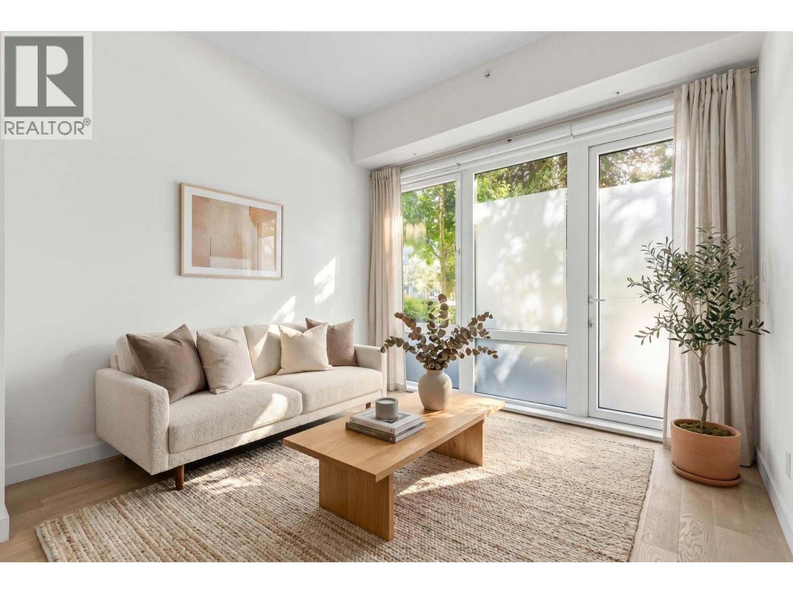 104 4488 Cambie Street, Vancouver, British Columbia  V5Y 0M2 - Photo 4 - R3134644