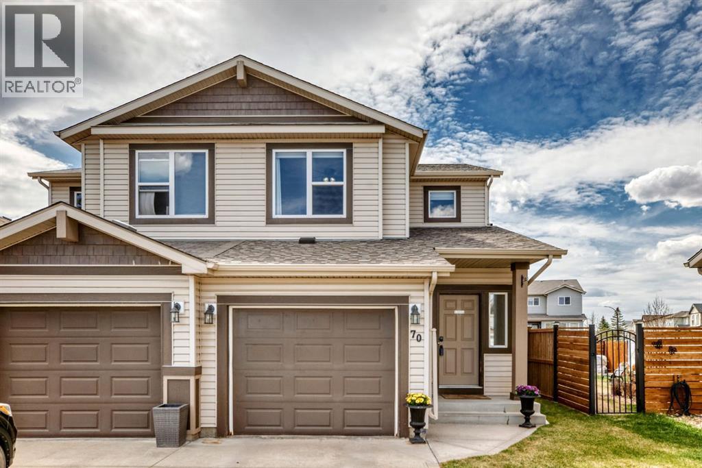 70 Jensen Place, Red Deer, Alberta  T4P 0G2 - Photo 1 - A2309891