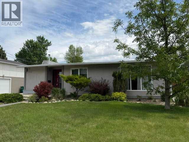 613 30 Street S, Lethbridge, Alberta