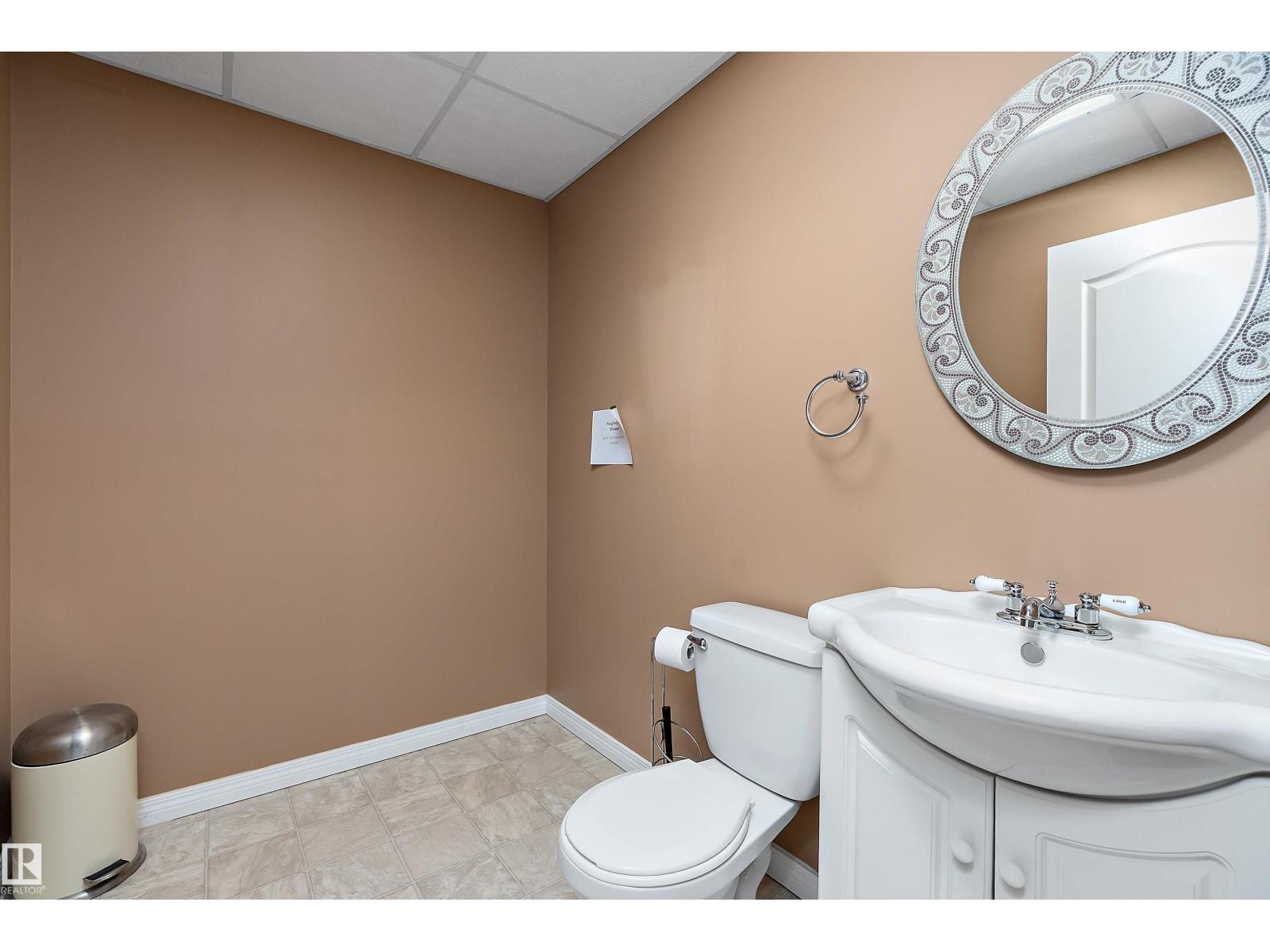 1105 Klarvatten Cv NW, Edmonton, Alberta  T5Z 3N3 - Photo 54 - E4493240