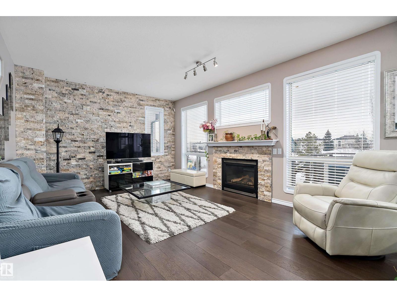 1105 Klarvatten Cv NW, Edmonton, Alberta  T5Z 3N3 - Photo 16 - E4493240
