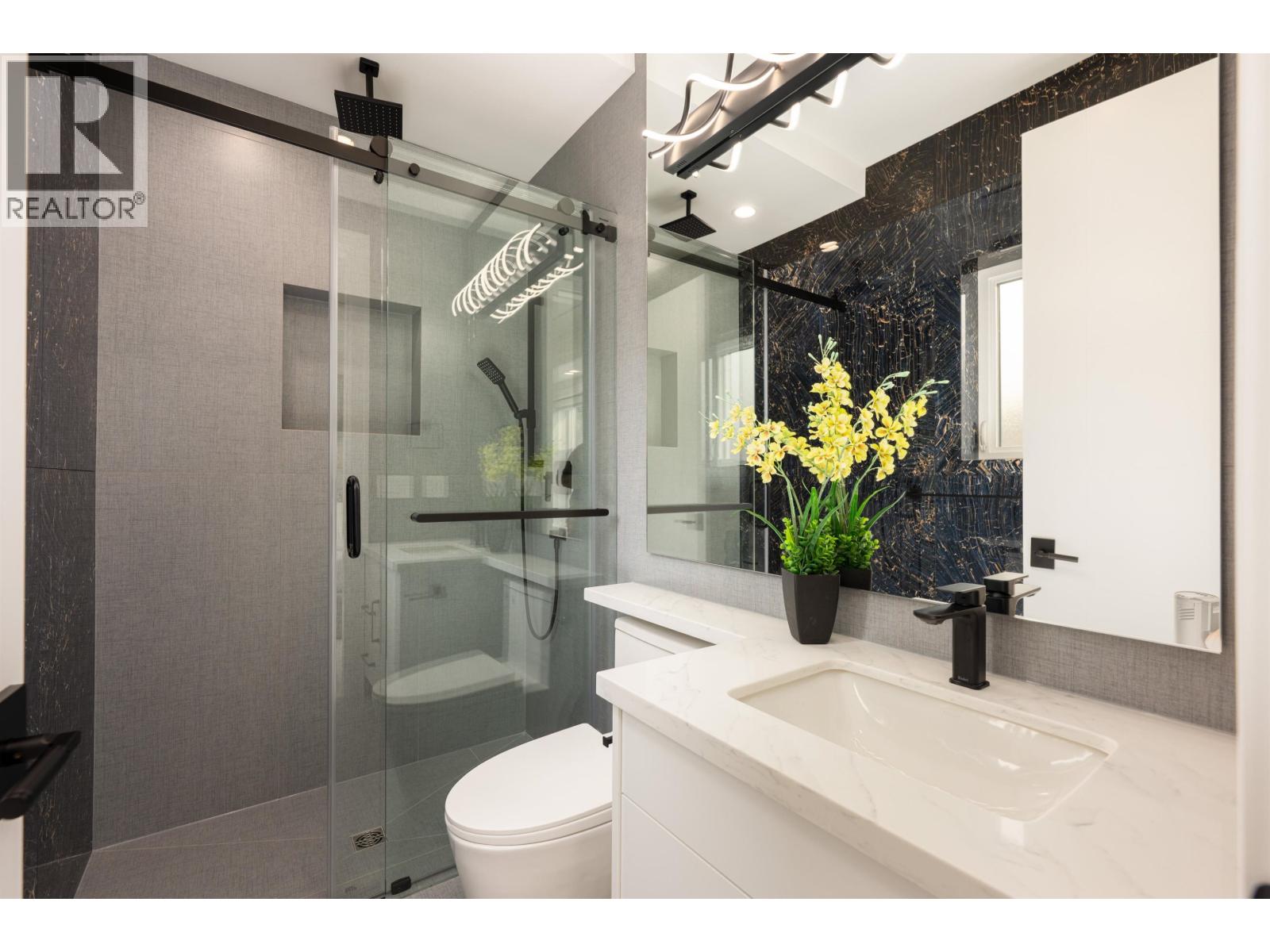 9531 Kirkmond Crescent, Richmond, British Columbia  V7E 1M7 - Photo 31 - R3056359