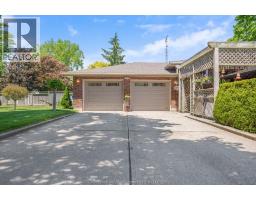 18 WOODLAND AVENUE, Chatham, Ontario