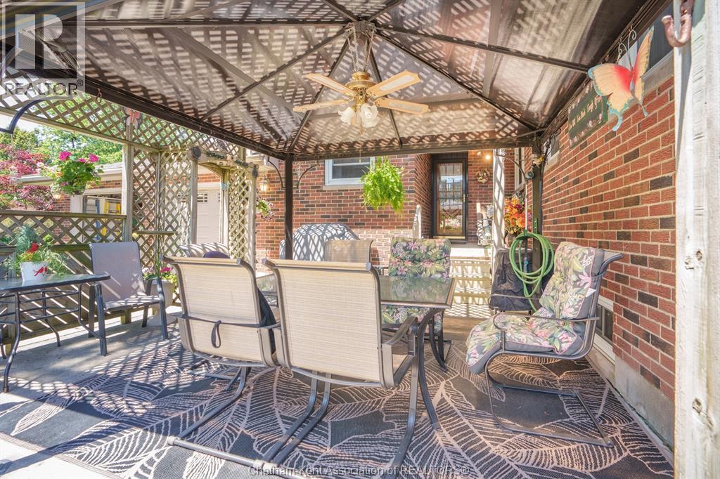 18 Woodland Avenue, Chatham, Ontario  N7L 2S3 - Photo 9 - 26012645