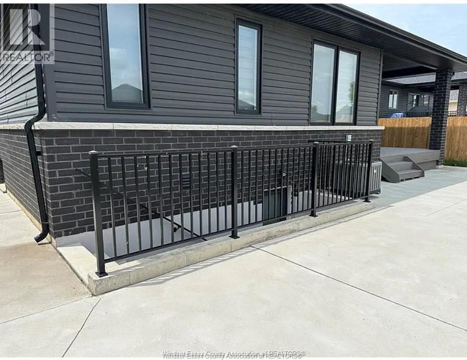 MLS# 26013869: 104 LAMBERT STREET Unit# LOWER, Amherstburg, Canada