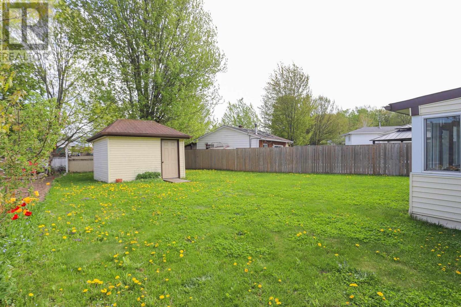 34 Taskar Dr, Sault Ste. Marie, Ontario  P6A 6M8 - Photo 46 - SM261250