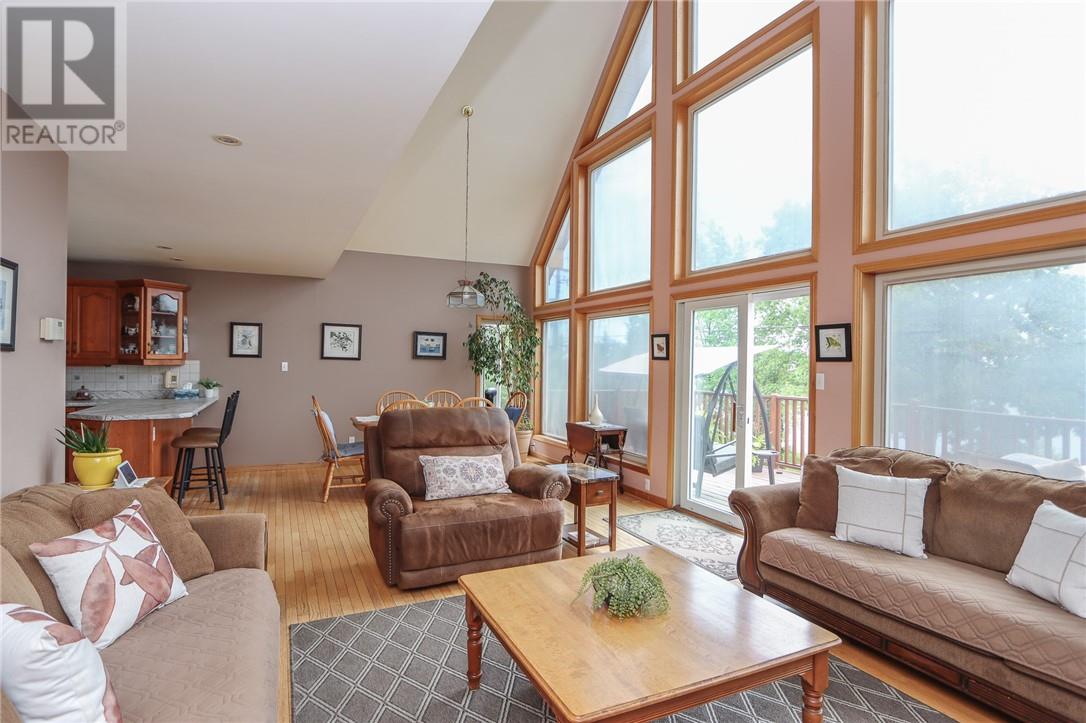 615 Silver Lake Road, Sudbury, Ontario  P3G 1J9 - Photo 6 - 2128467