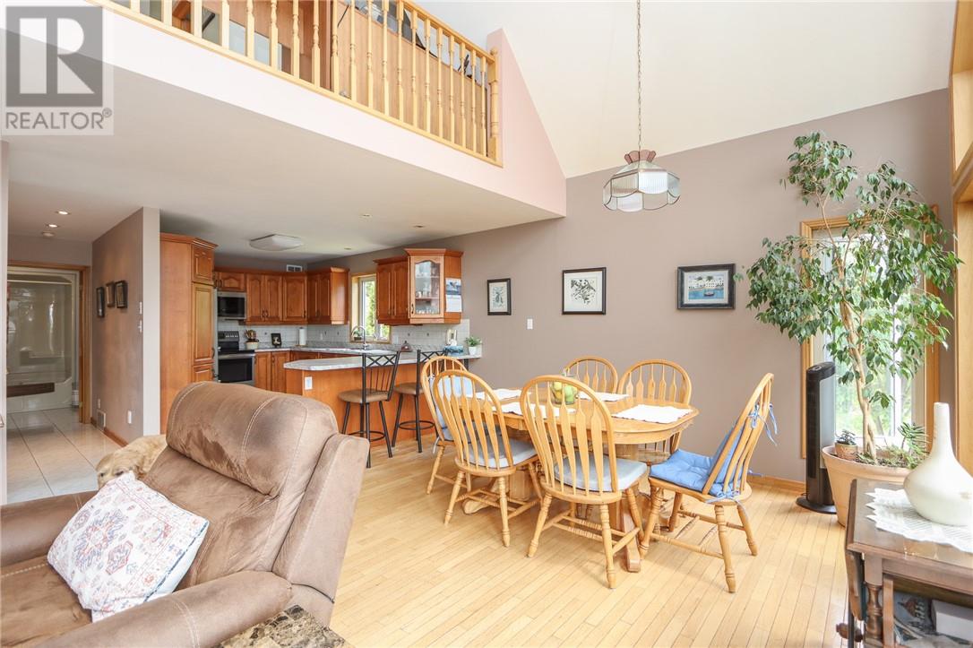615 Silver Lake Road, Sudbury, Ontario  P3G 1J9 - Photo 9 - 2128467