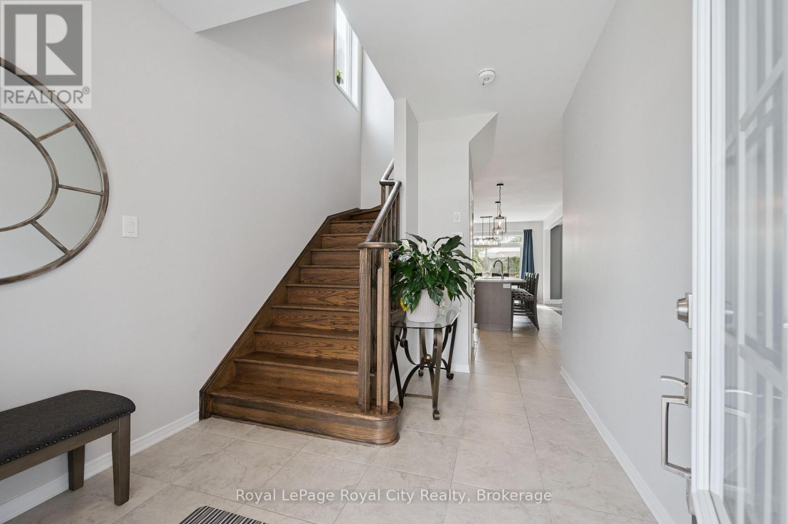 222 Dolman Street, Woolwich, Ontario  N0B 1M0 - Photo 5 - X13435644