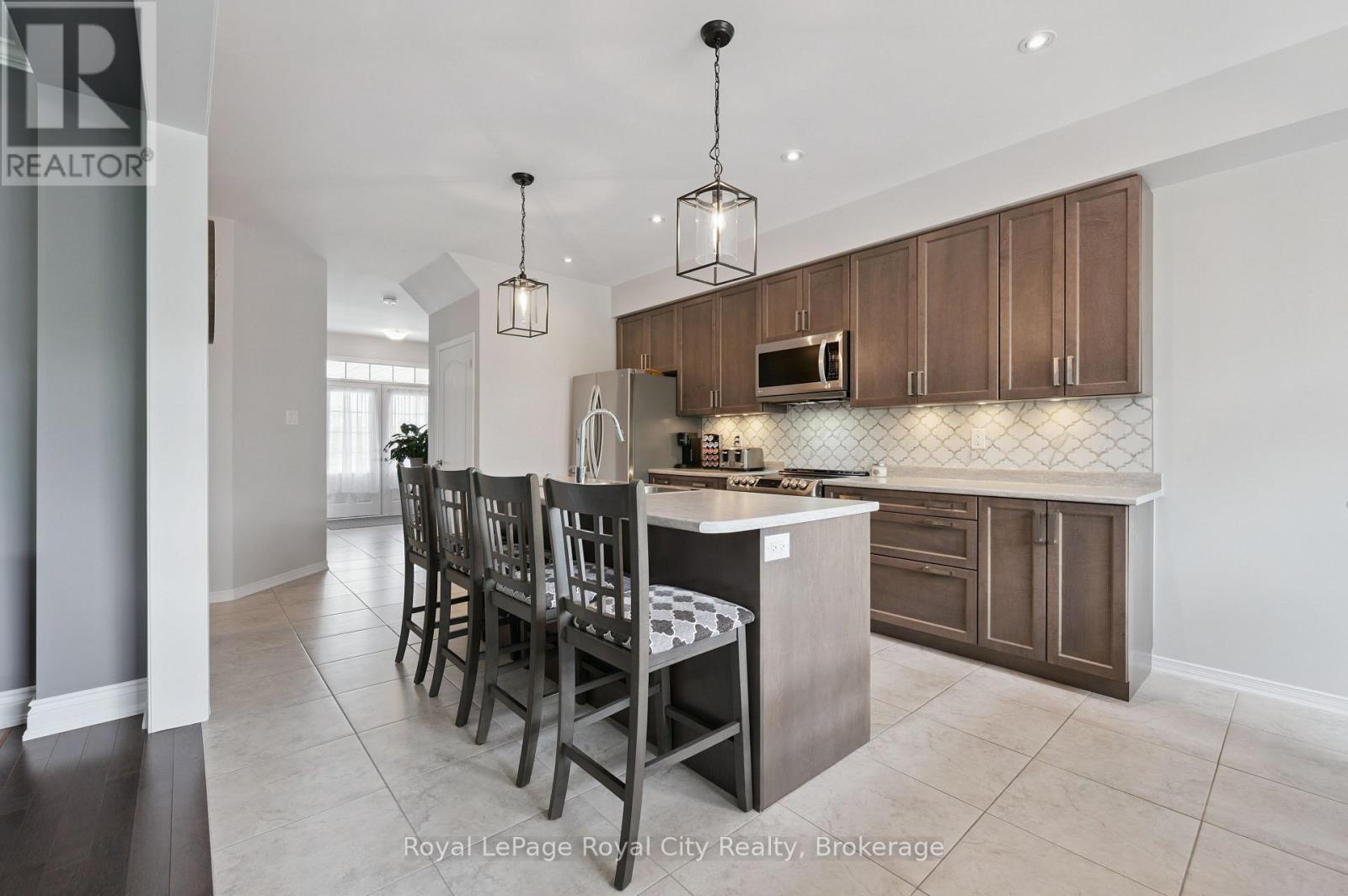 222 Dolman Street, Woolwich, Ontario  N0B 1M0 - Photo 6 - X13435644