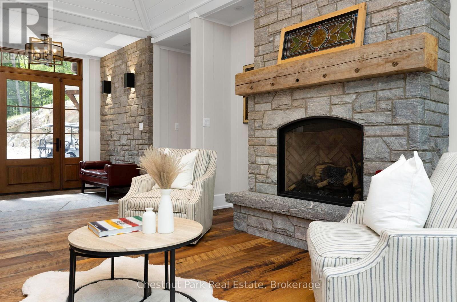 30 Bigwin Island, Lake Of Bays, Ontario  P0B 1A0 - Photo 7 - X13435660